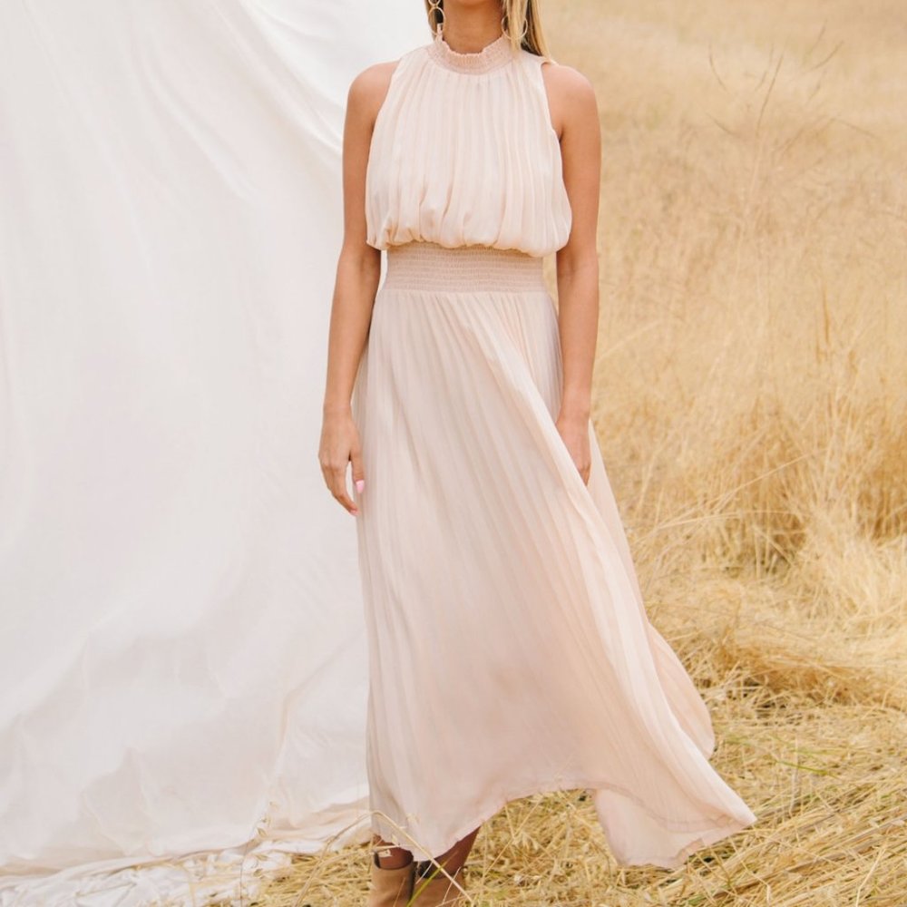 🌝Flowing Sleeveless Accordian Pleated Dresses - Picture 6 of 6